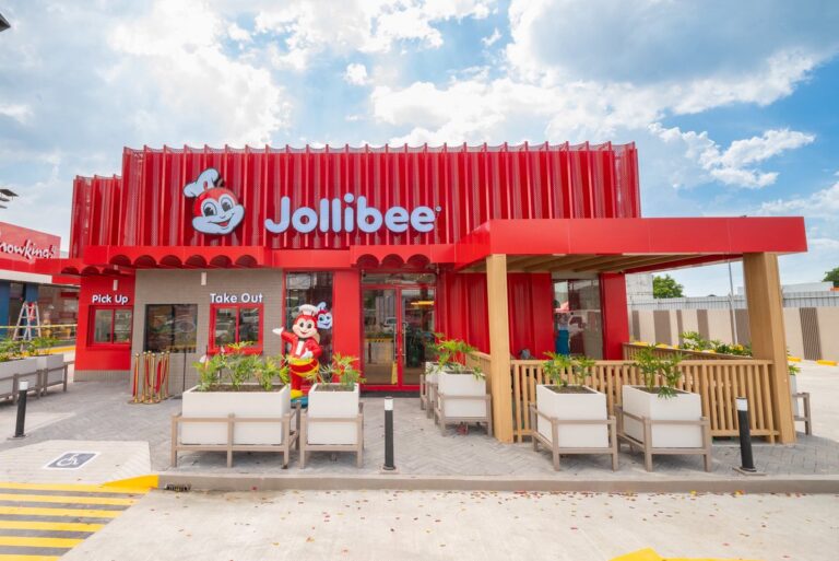 Jollibee Is Finally Opening in Sydney